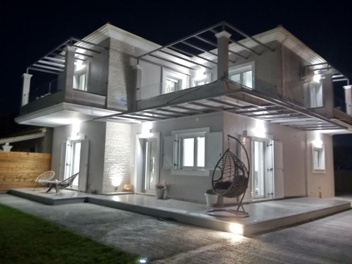 Spiridoula Luxury Villa Roda  Exterior photo