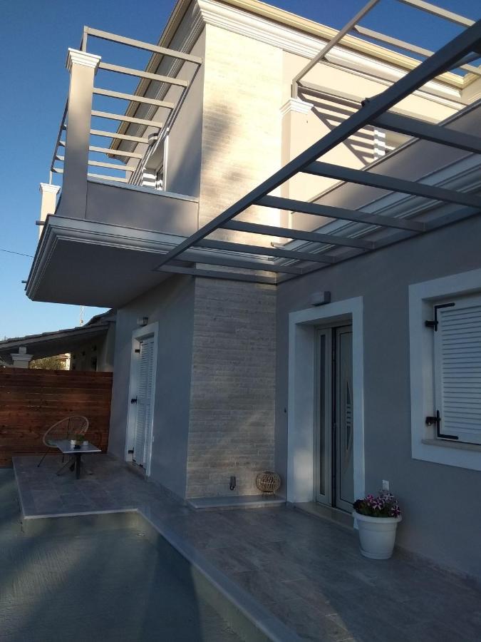 Spiridoula Luxury Villa Roda  Exterior photo